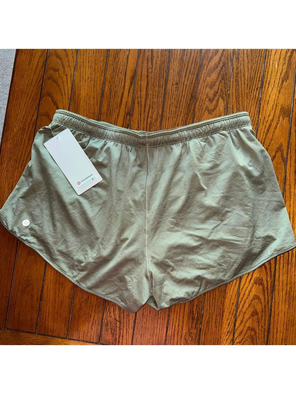 Lululemon Swiftly Short Mid-Rise 3” Bay Leaf Size 14 NWT